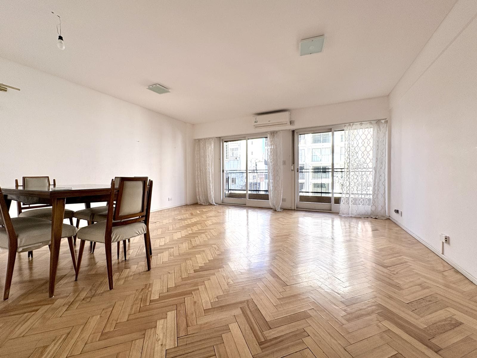 3-Bedroom Apartment for Sale with Service Quarters, Garage, and Storage Room in Palermo