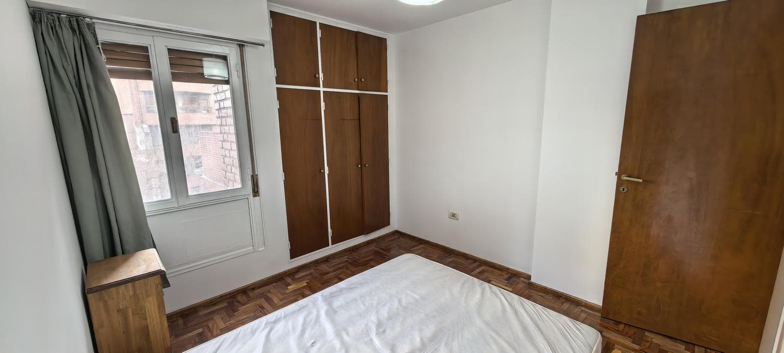 Nueva Córdoba Apartment: One Bedroom and a Balcony