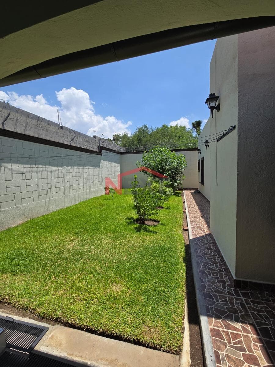 HOUSE FOR SALE IN RANCHO EL MORILLO