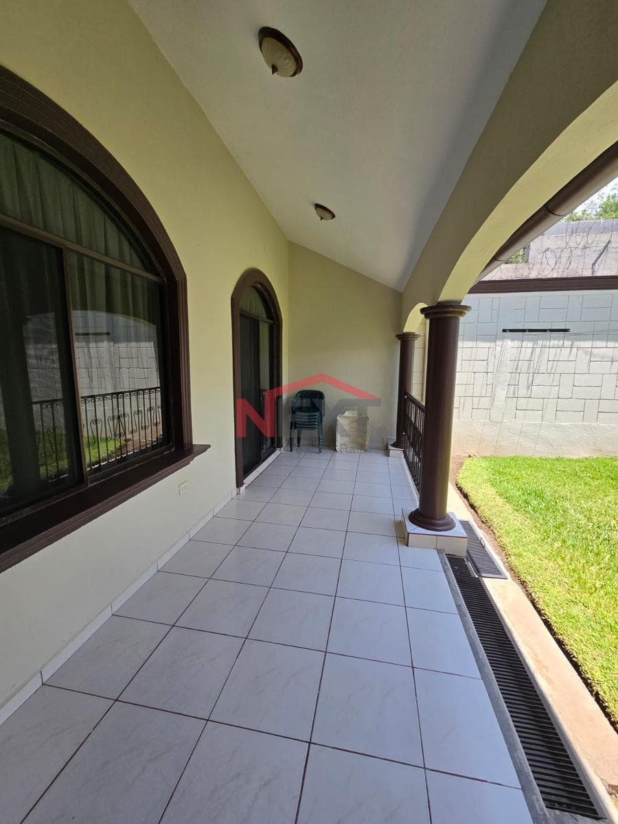 HOUSE FOR SALE IN RANCHO EL MORILLO