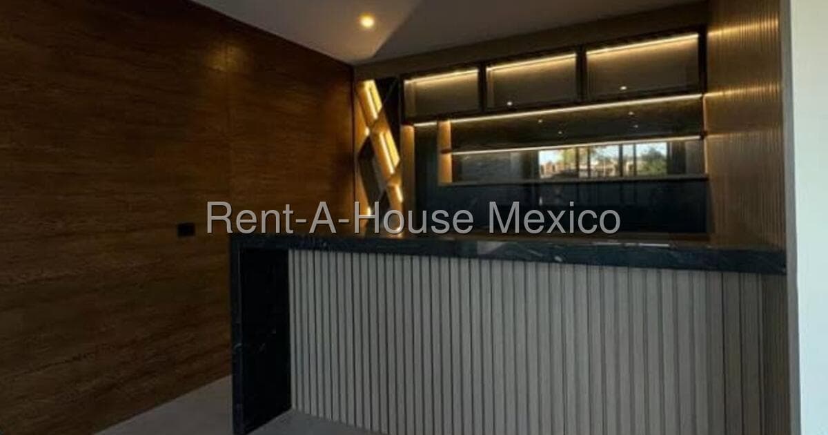 House for Sale in Altozano el Nuevo, Querétaro. Move-in Ready