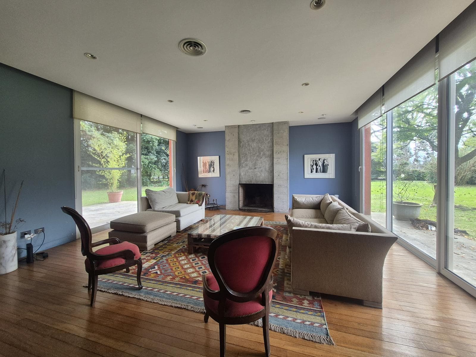 House for Sale in Abril Country Club on a Double Lot