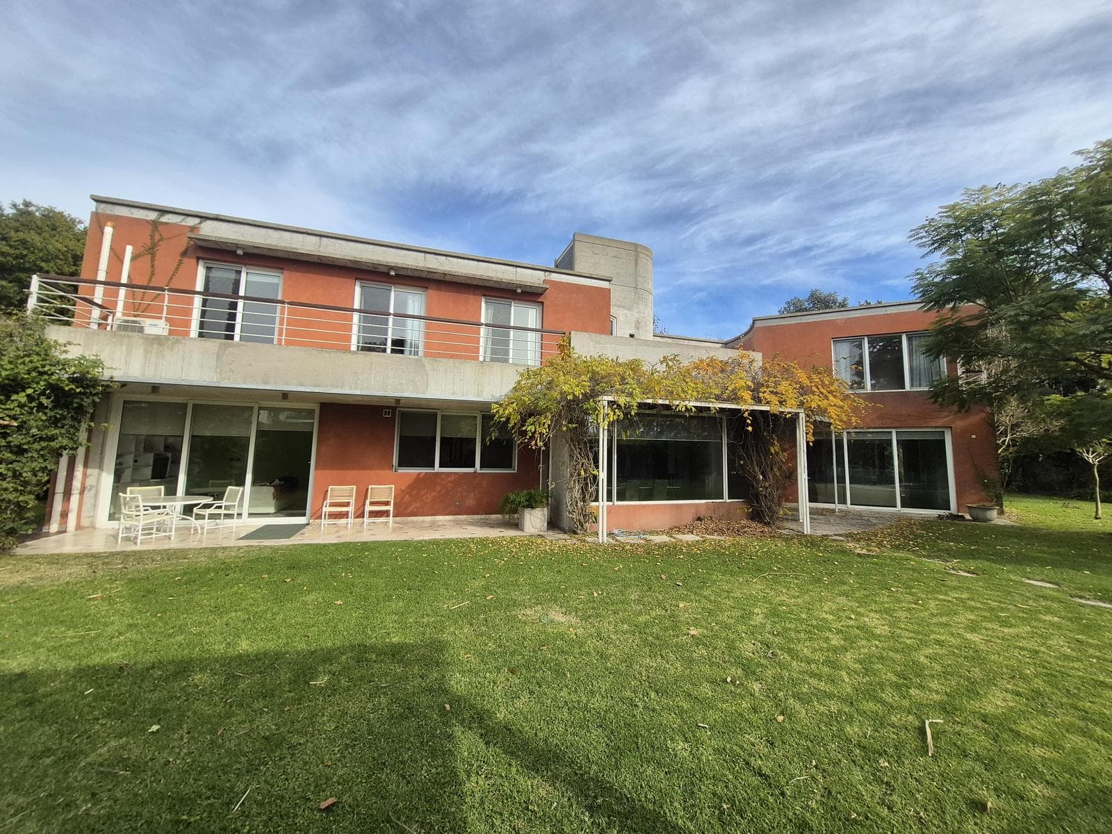 House for Sale in Abril Country Club on a Double Lot