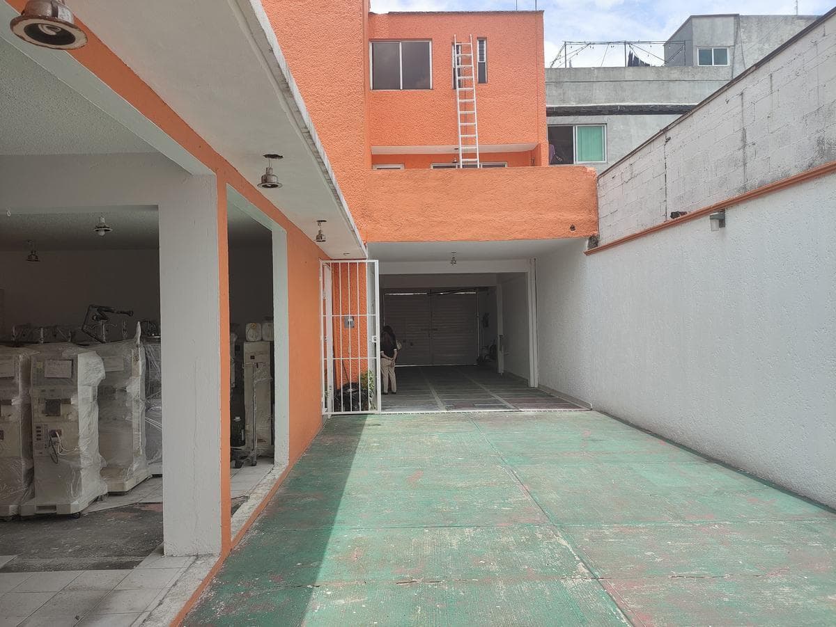 House for Sale in the Bellavista Satélite Museum Complex, State of Mexico