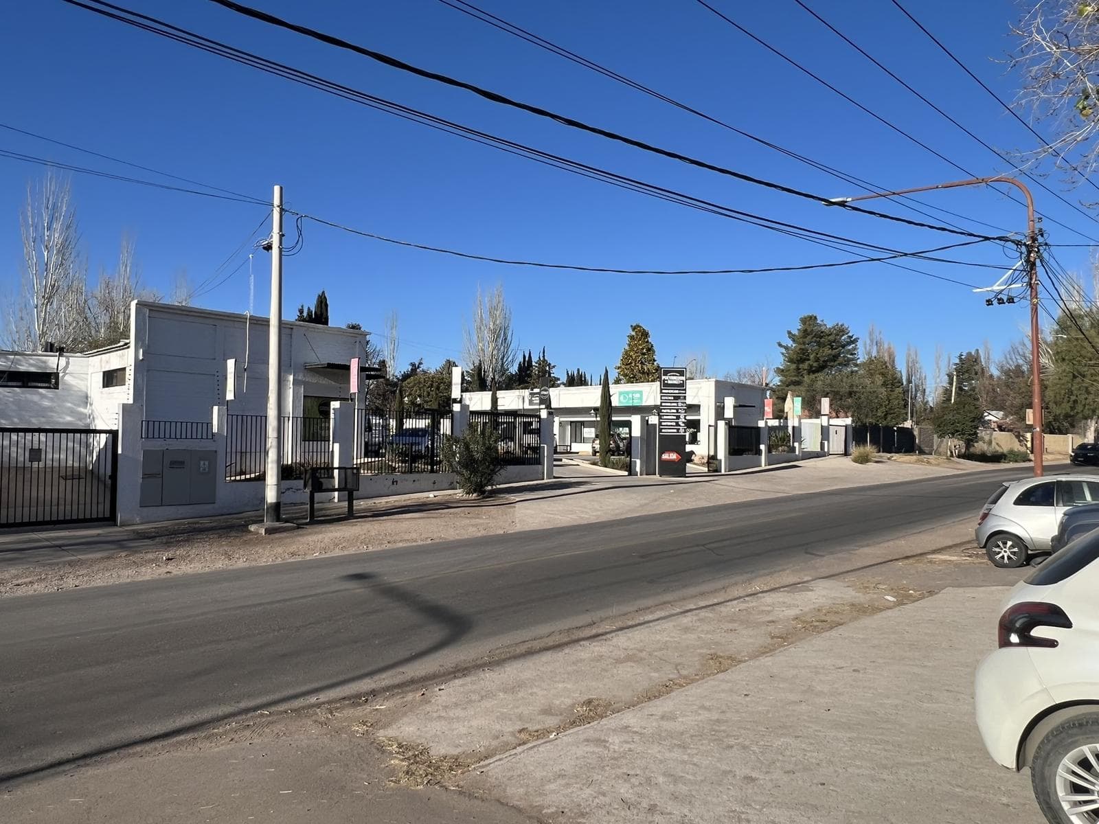 Commercial Space in Chacras De Coria