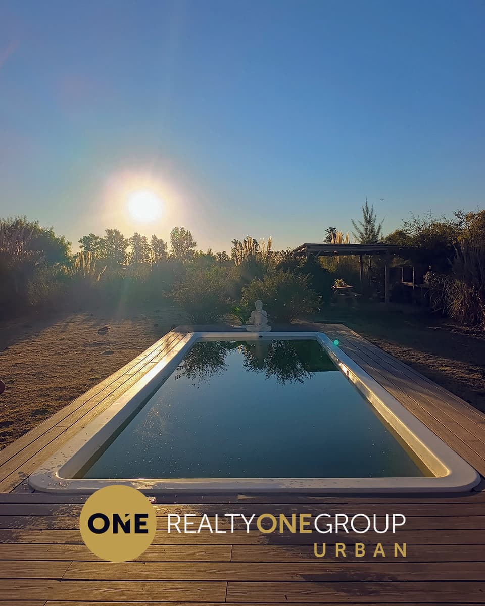 Modern house with a pool on a 1,000 m² lot | 2 bedrooms | Arana, La Plata