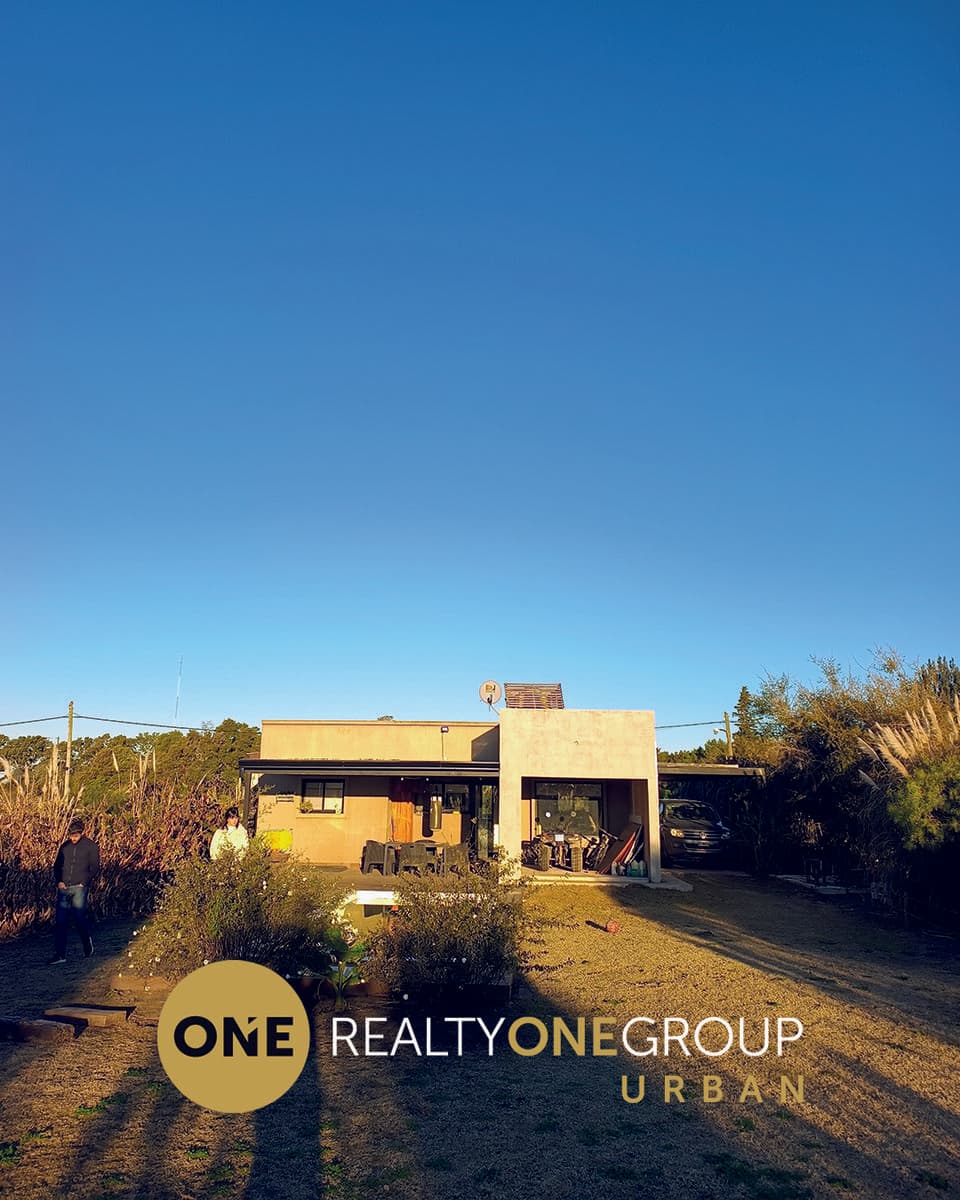 Modern house with a pool on a 1,000 m² lot | 2 bedrooms | Arana, La Plata