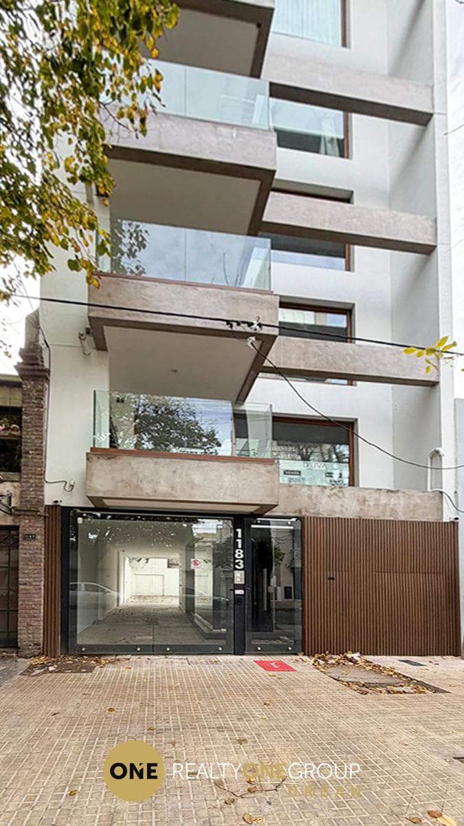2-Bedroom Apartment (to be divided) for Rent in La Plata