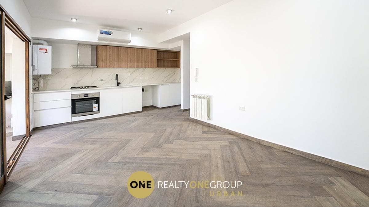 2-Bedroom Apartment (to be divided) for Rent in La Plata