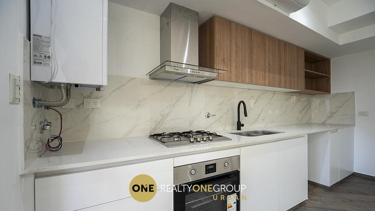 2-Bedroom Apartment (to be divided) for Rent in La Plata