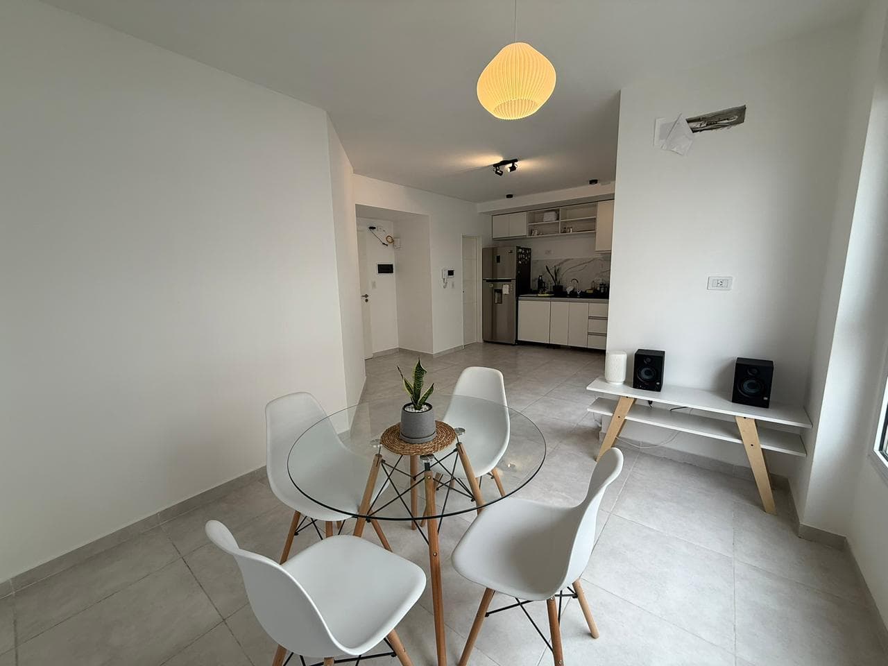 BRAND-NEW 2-ROOM APARTMENT FOR SALE WITH GARAGE IN QUILMES