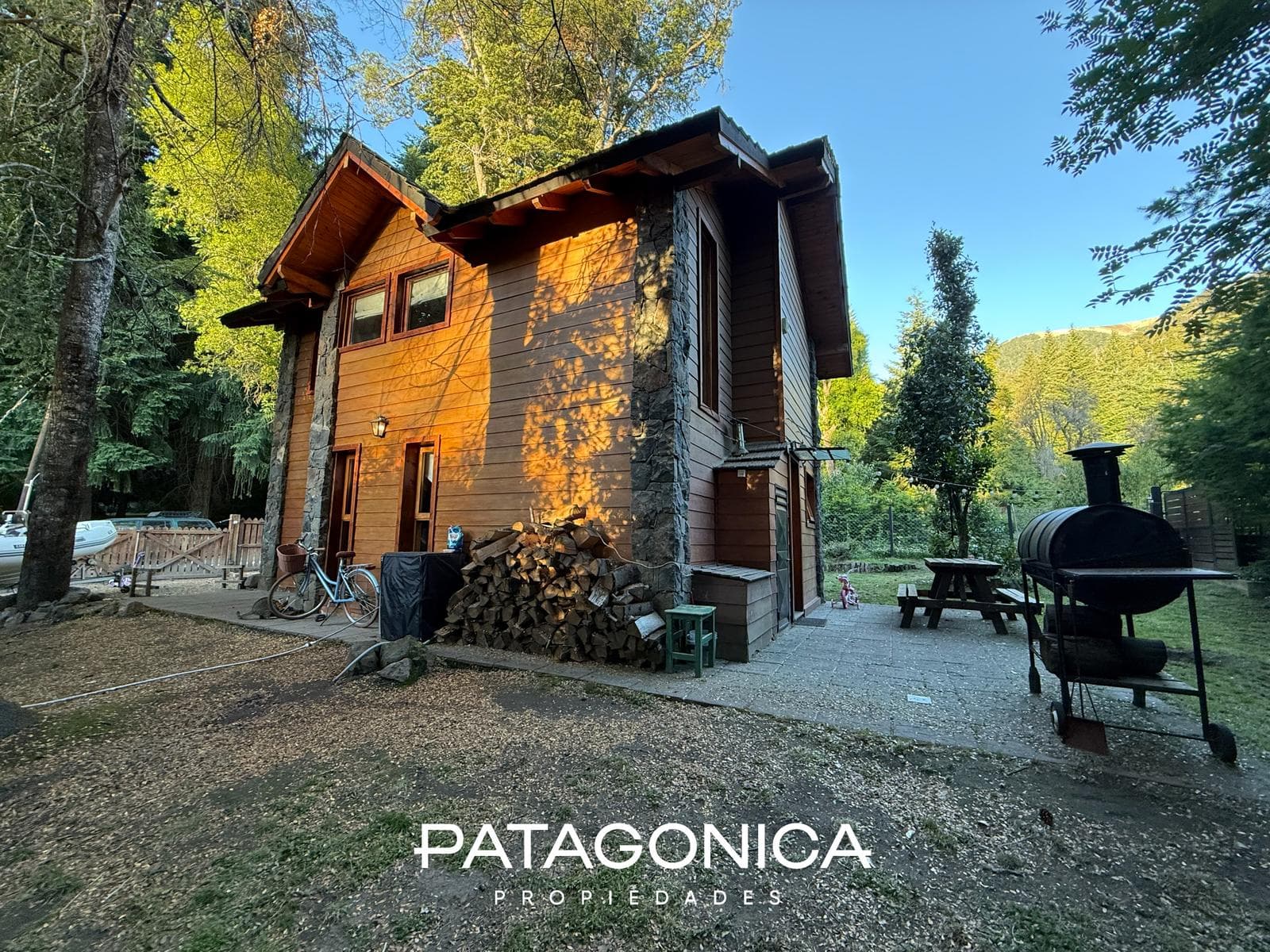 90-square-meter house on a 450-square-meter lot - Faldeo de Mazano.