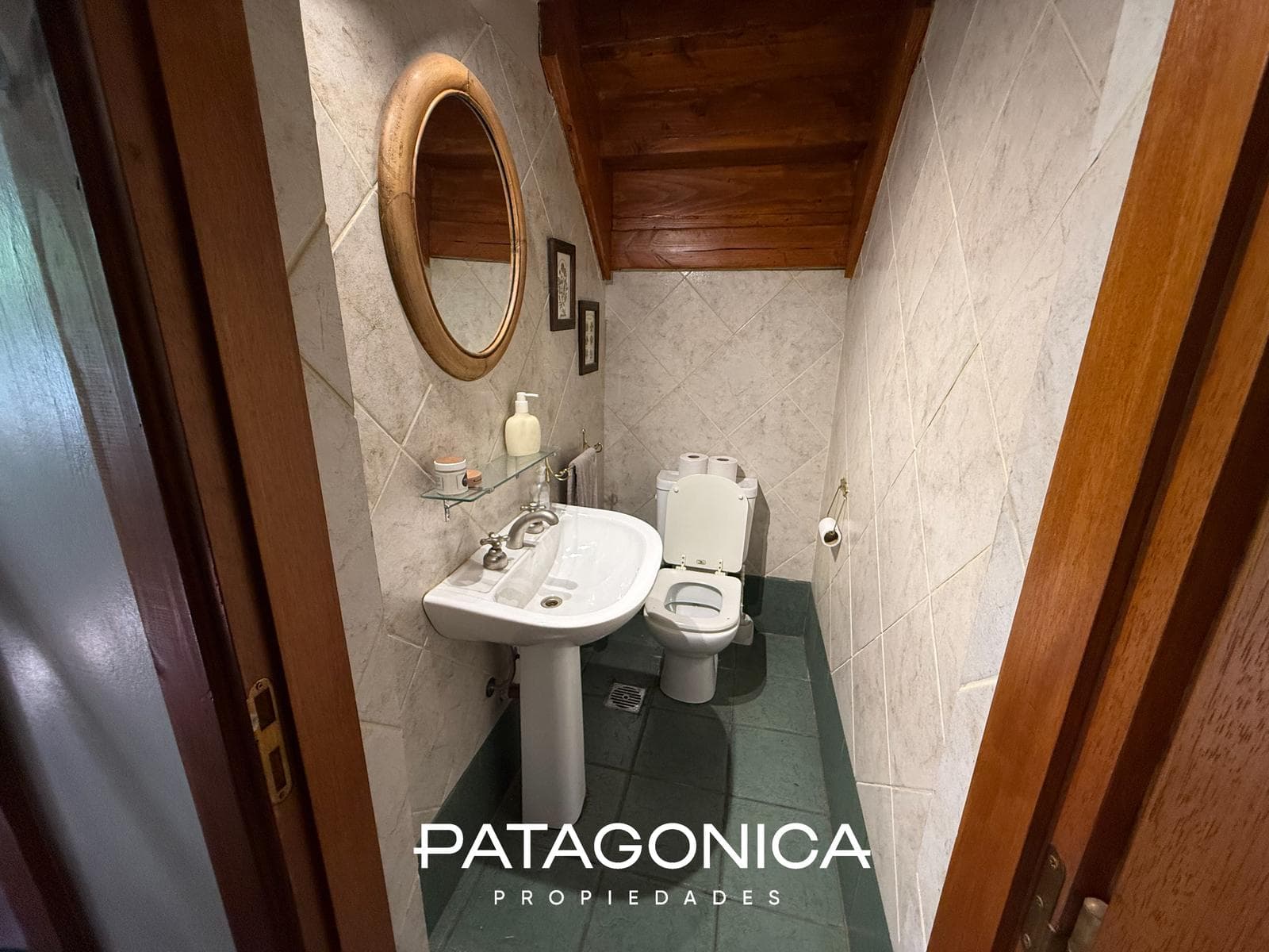 90-square-meter house on a 450-square-meter lot - Faldeo de Mazano.