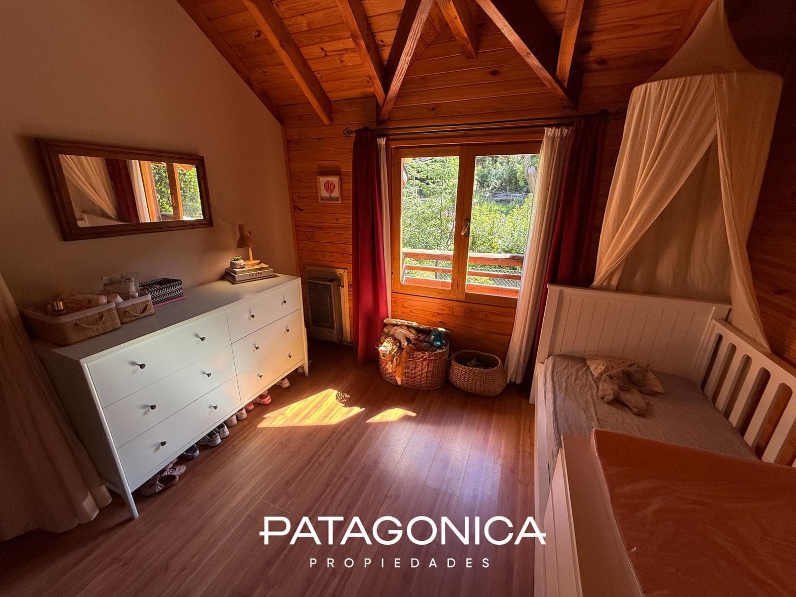 90-square-meter house on a 450-square-meter lot - Faldeo de Mazano.