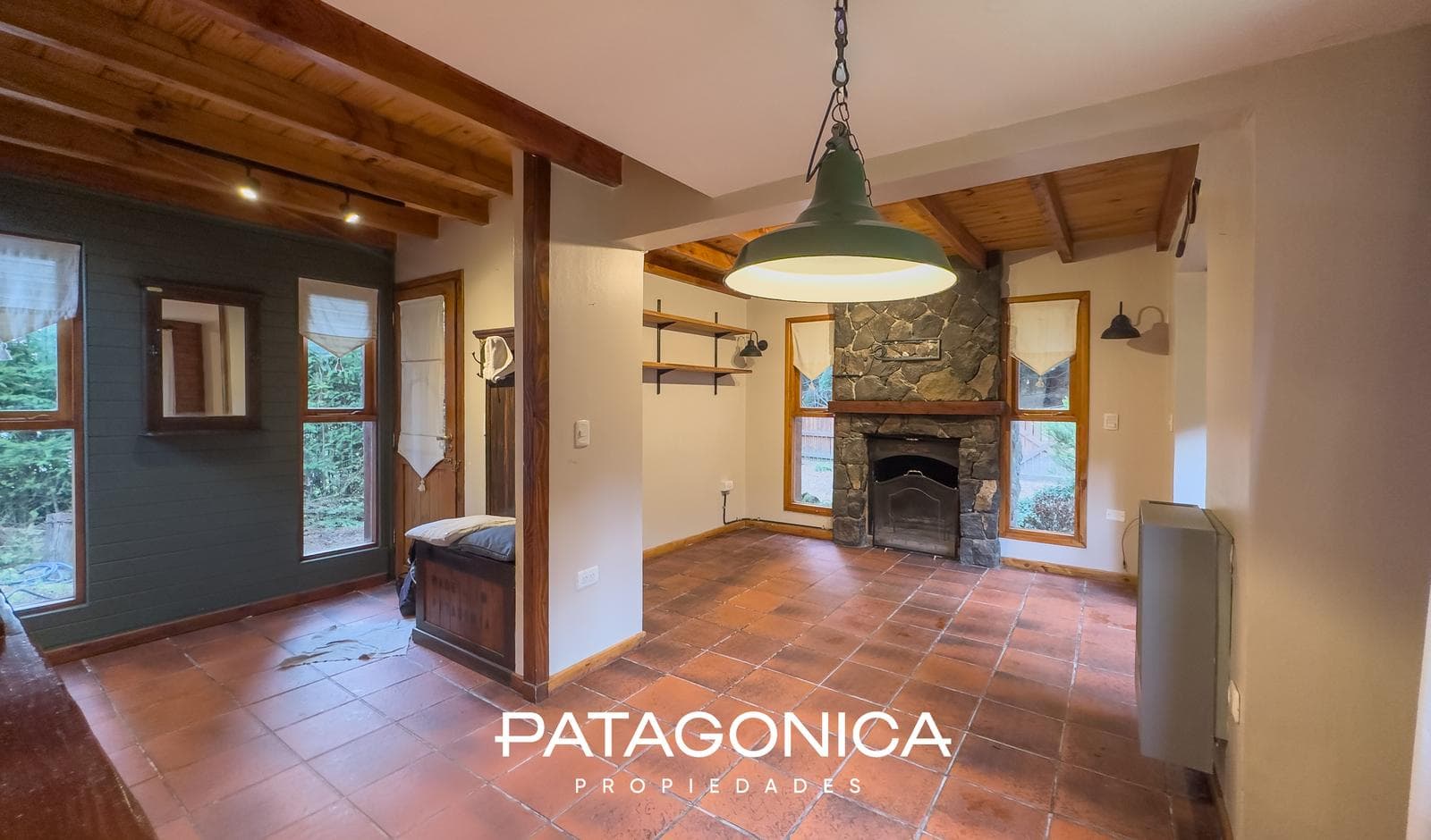 90-square-meter house on a 450-square-meter lot - Faldeo de Mazano.