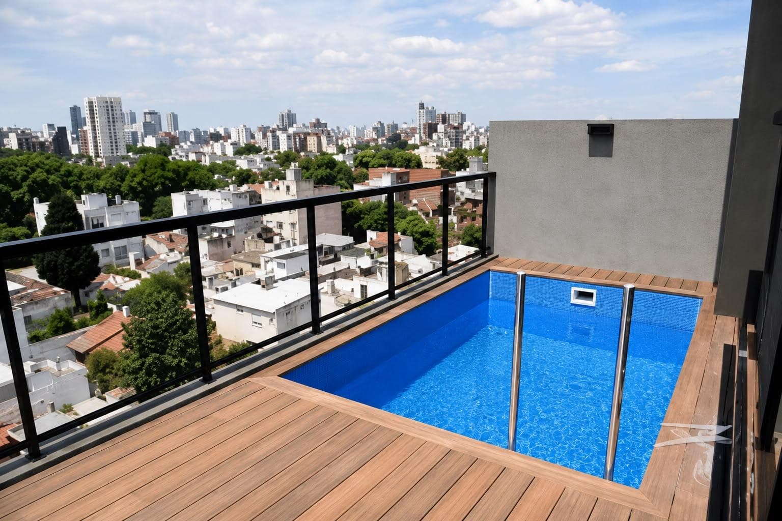 2-ROOM APARTMENT FOR SALE WITH BALCONY IN SAAVEDRA