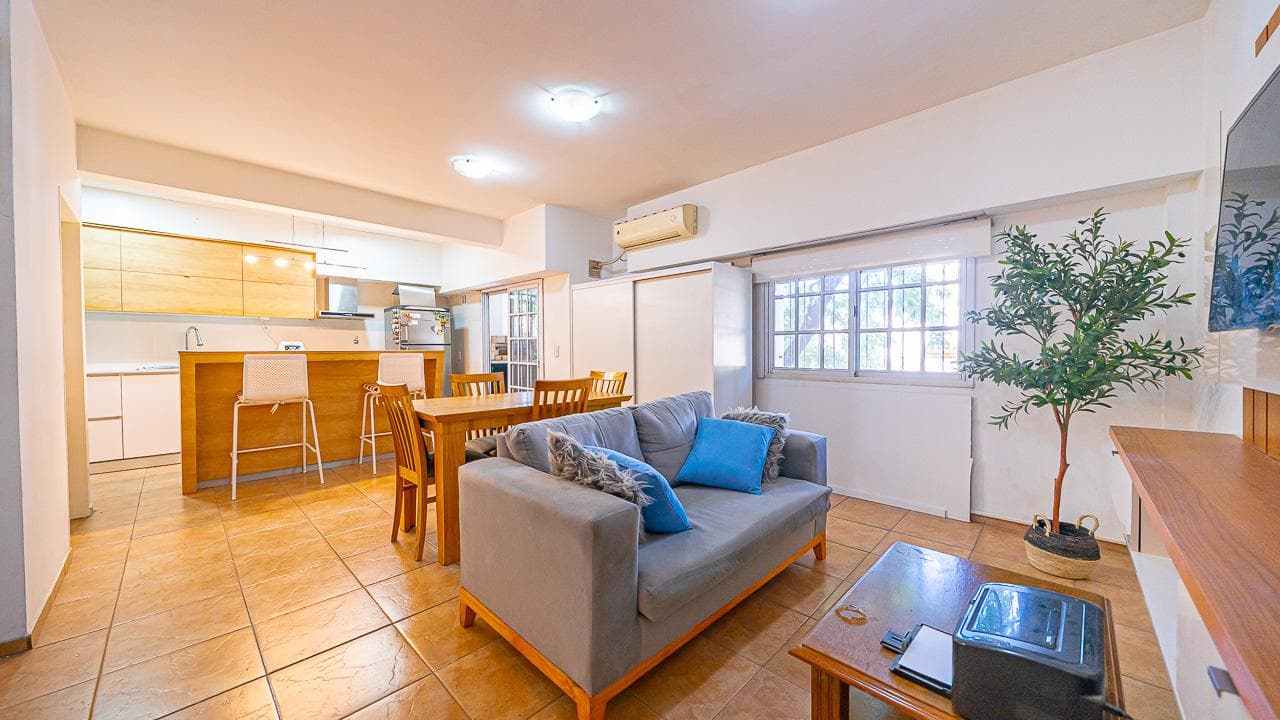 3-ROOM APARTMENT FOR SALE IN VILLA LURO—QUALIFIES FOR A MORTGAGE