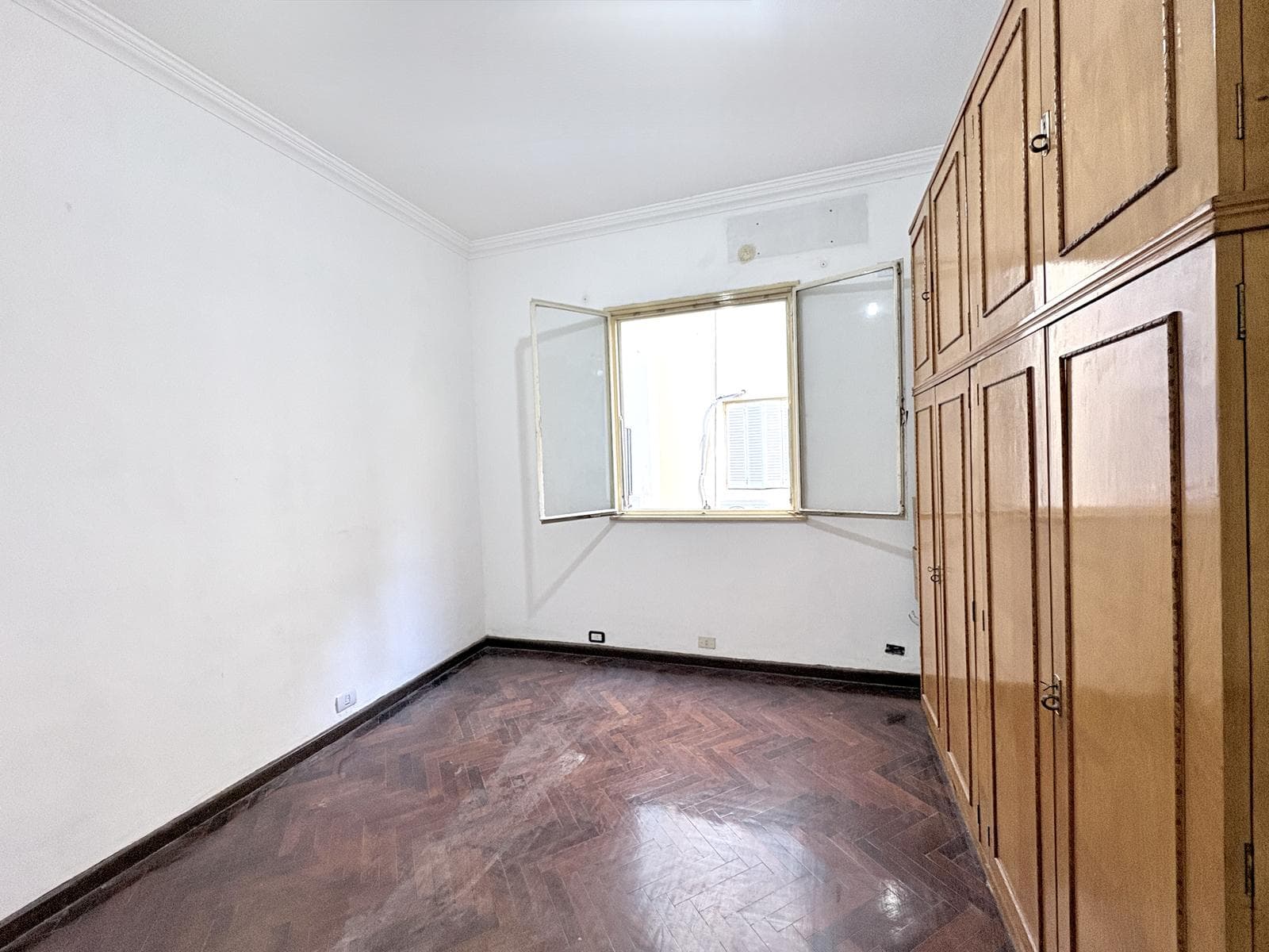 3-Bedroom Apartment for Sale in Palermo