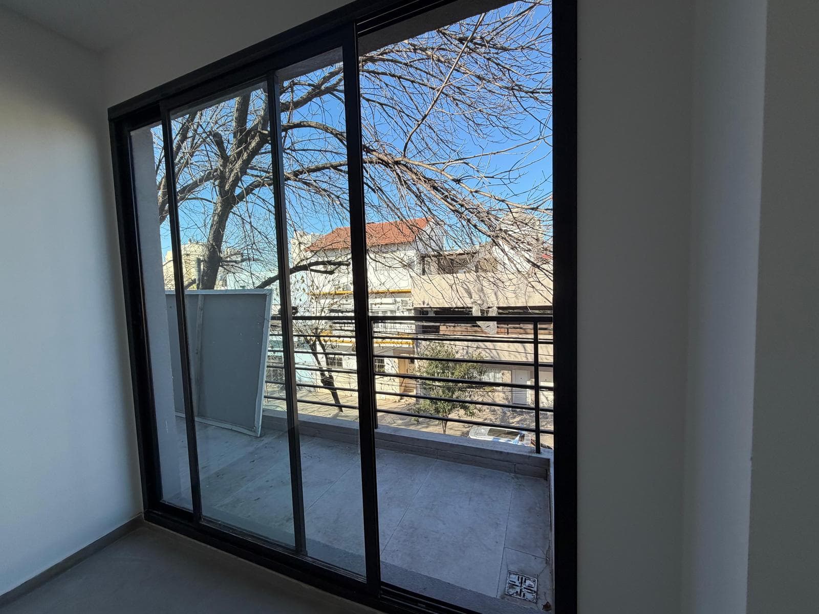 Brand-new 3-room apartment for sale in Villa del Parque