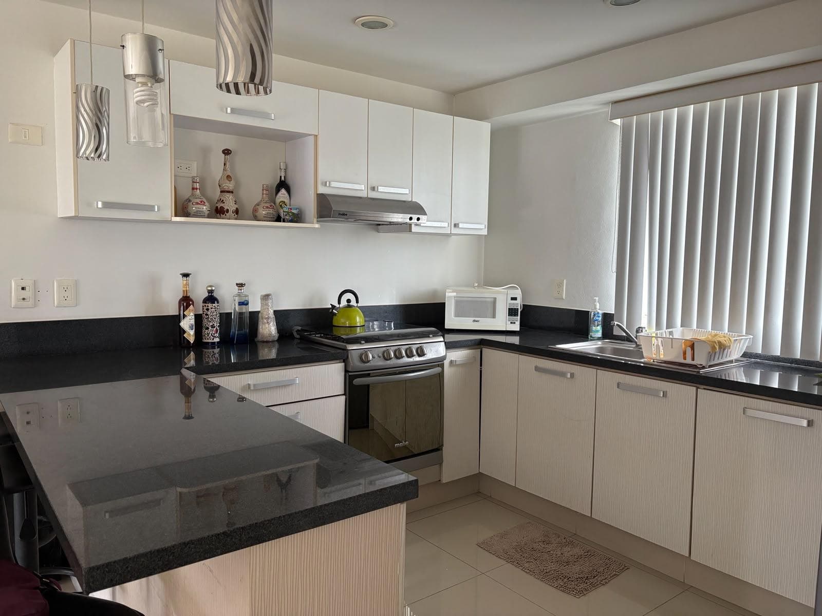 DEPARTAMENTO EN RENTA TZIARA AV NIZUC SUMPZ 16 CANCUN