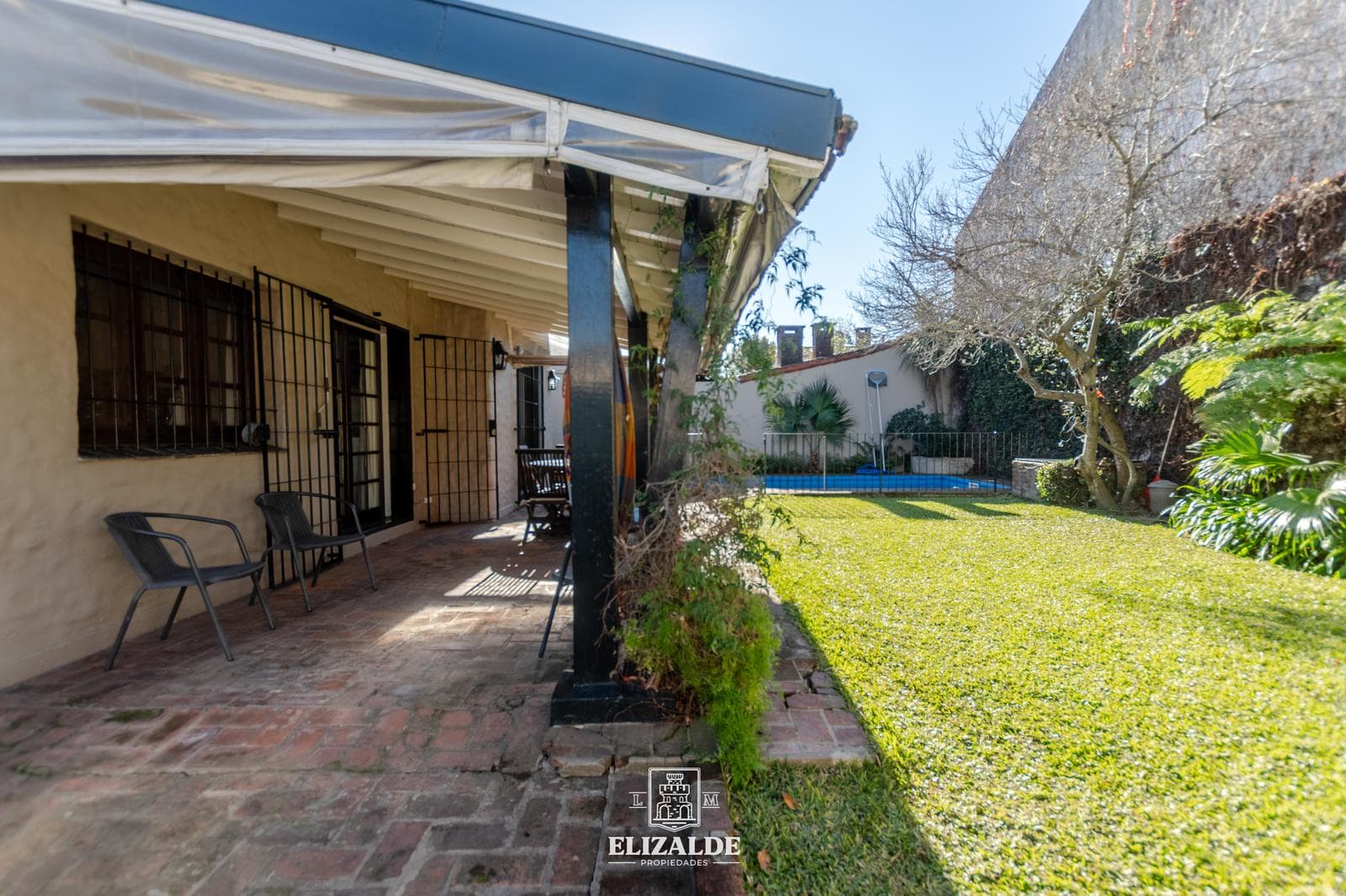 John F. Kennedy and Zanocchi - House with garden, pool, and barbecue - For Sale
