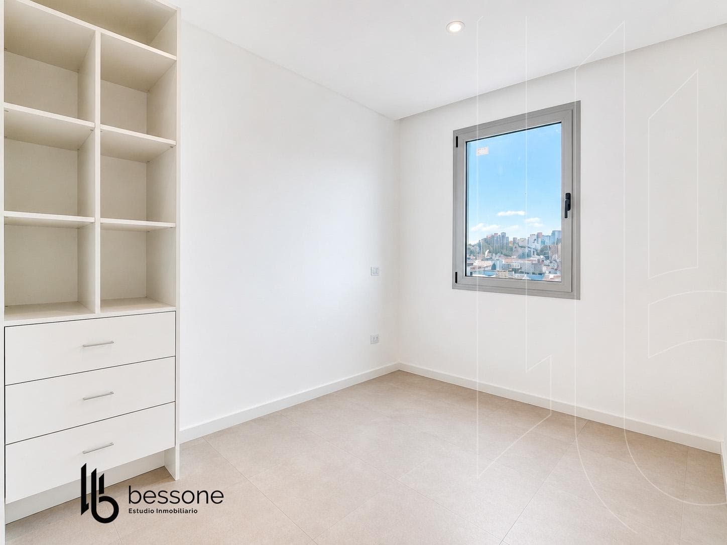 3-Room Apartment with Balcony, Ocean View, Double Garage, La Perla—Brand New