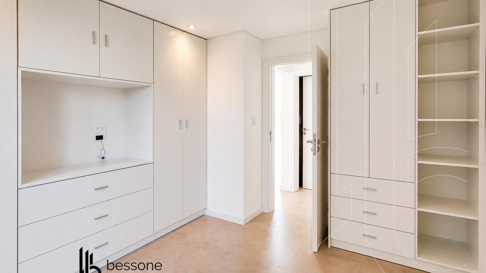3-Room Apartment with Balcony, Ocean View, Double Garage, La Perla—Brand New