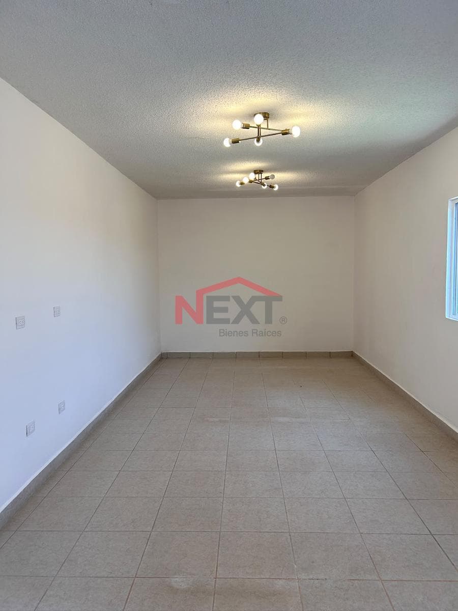 HOUSE FOR SALE IN COL. LAS PROVINCIAS