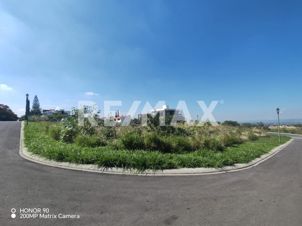 Land for Sale in the Lomas de Cocoyoc Subdivision