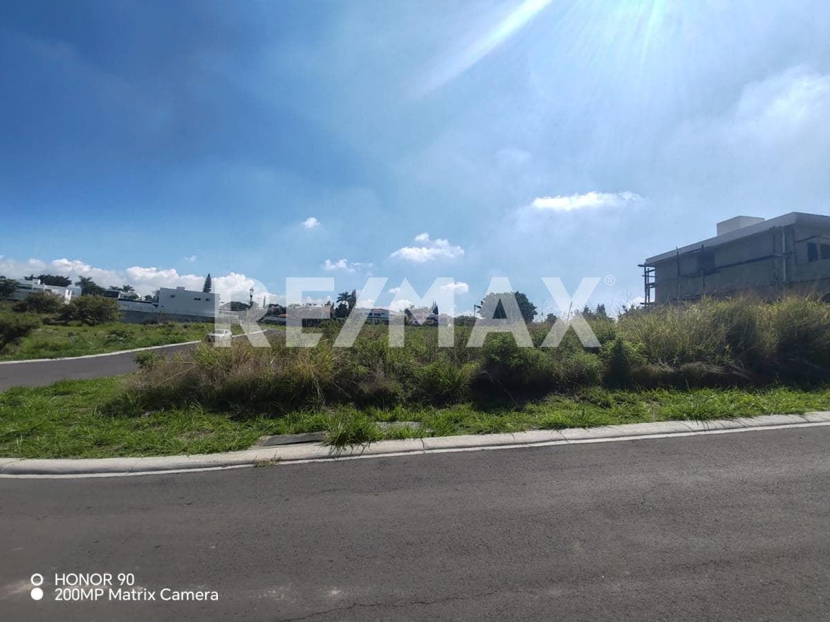 Land for Sale in the Lomas de Cocoyoc Subdivision