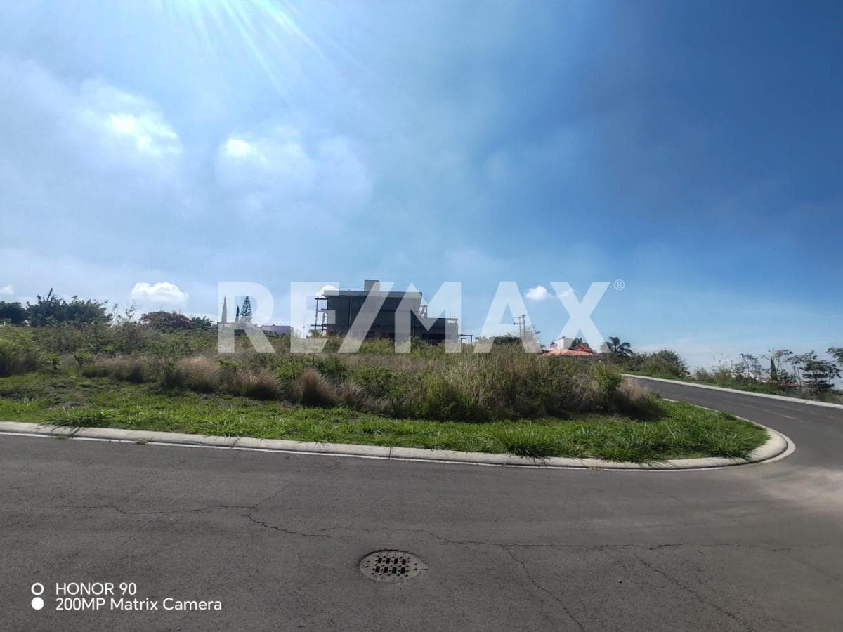 Land for Sale in the Lomas de Cocoyoc Subdivision