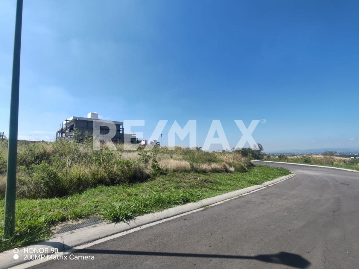 Land for Sale in the Lomas de Cocoyoc Subdivision