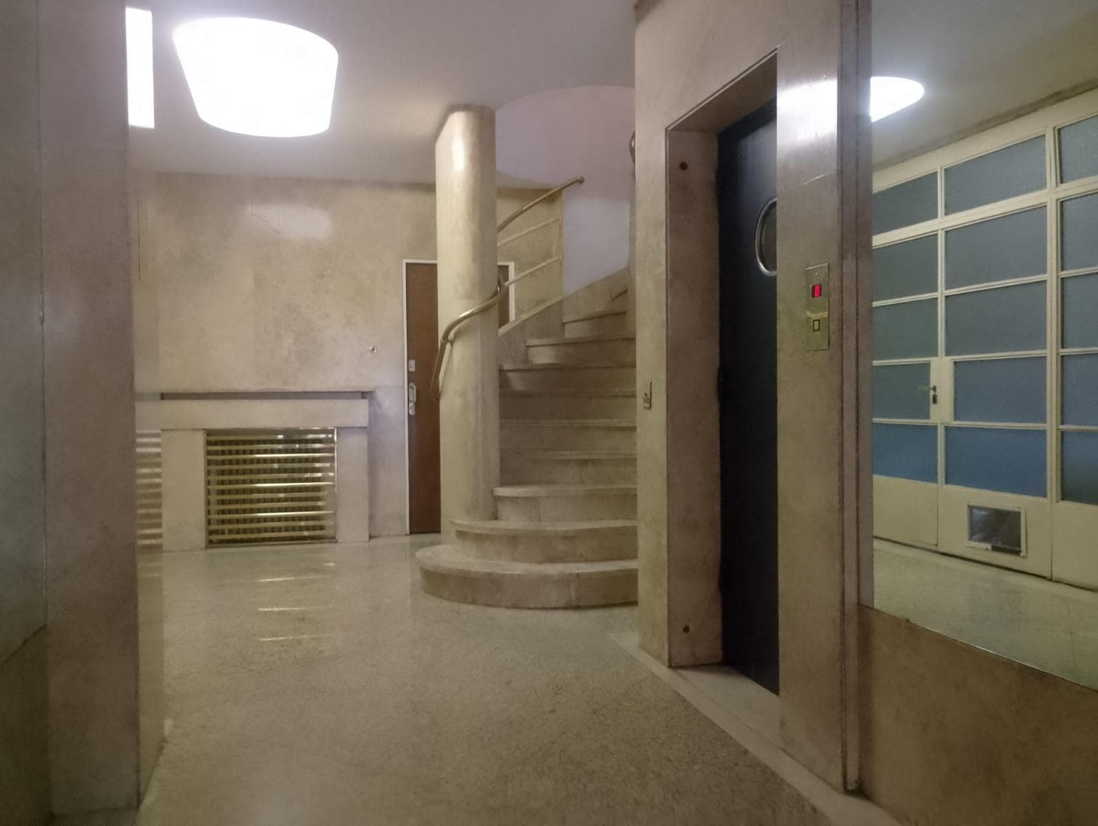 3-Room Apartment for Sale in Balvanera, Facing the Street with a Bright Balcony