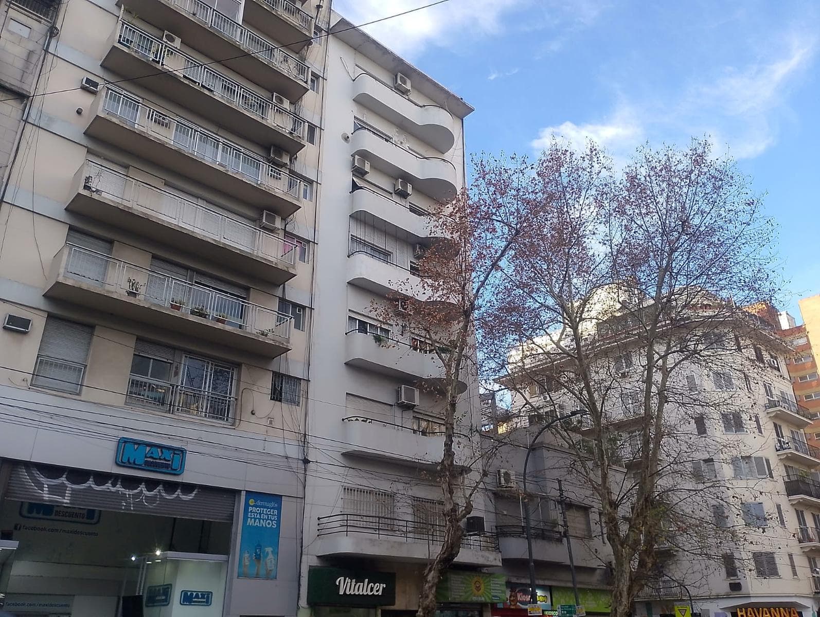 3-Room Apartment for Sale in Balvanera, Facing the Street with a Bright Balcony