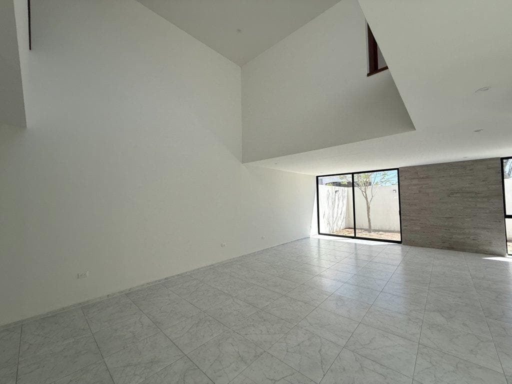 House in Quinta Los Olivos New (Northwest)