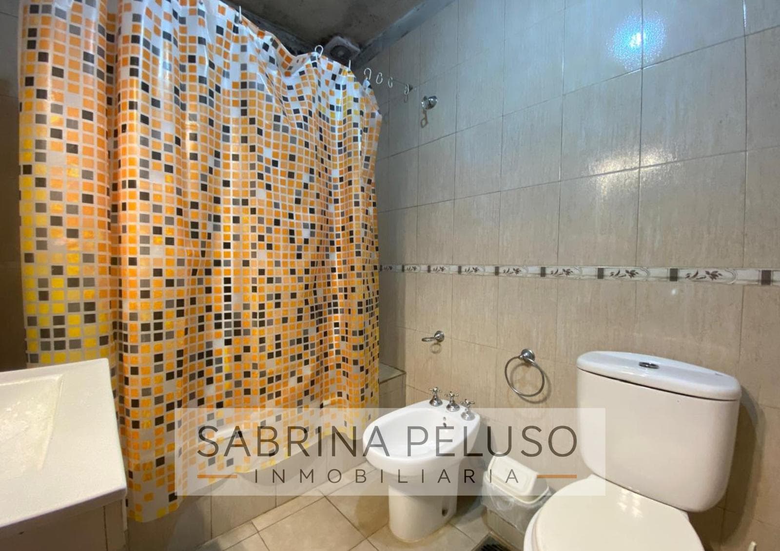 House for Sale: Fco. Alvarez