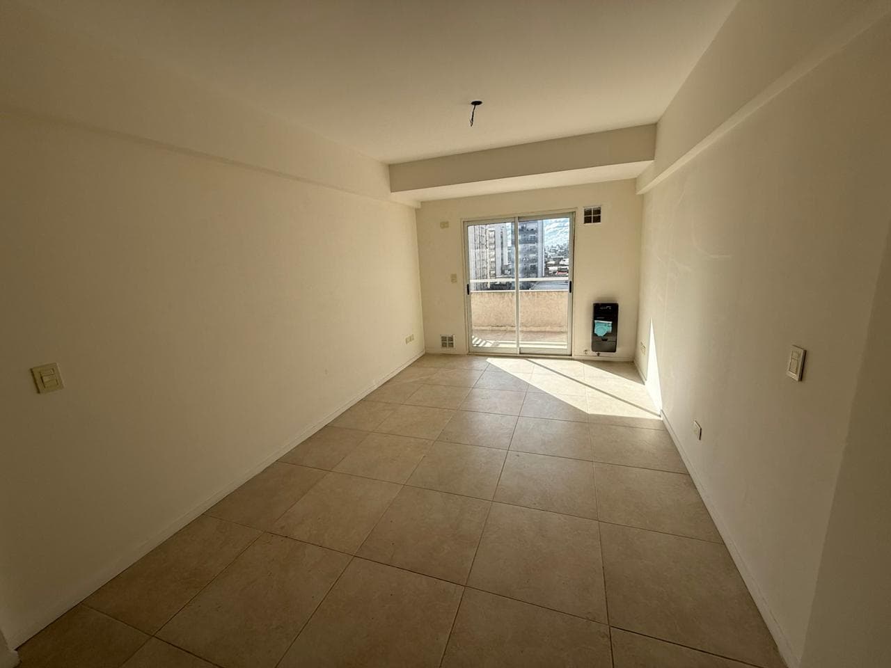 2-Bedroom Apartment for Sale with a Balcony in Floresta