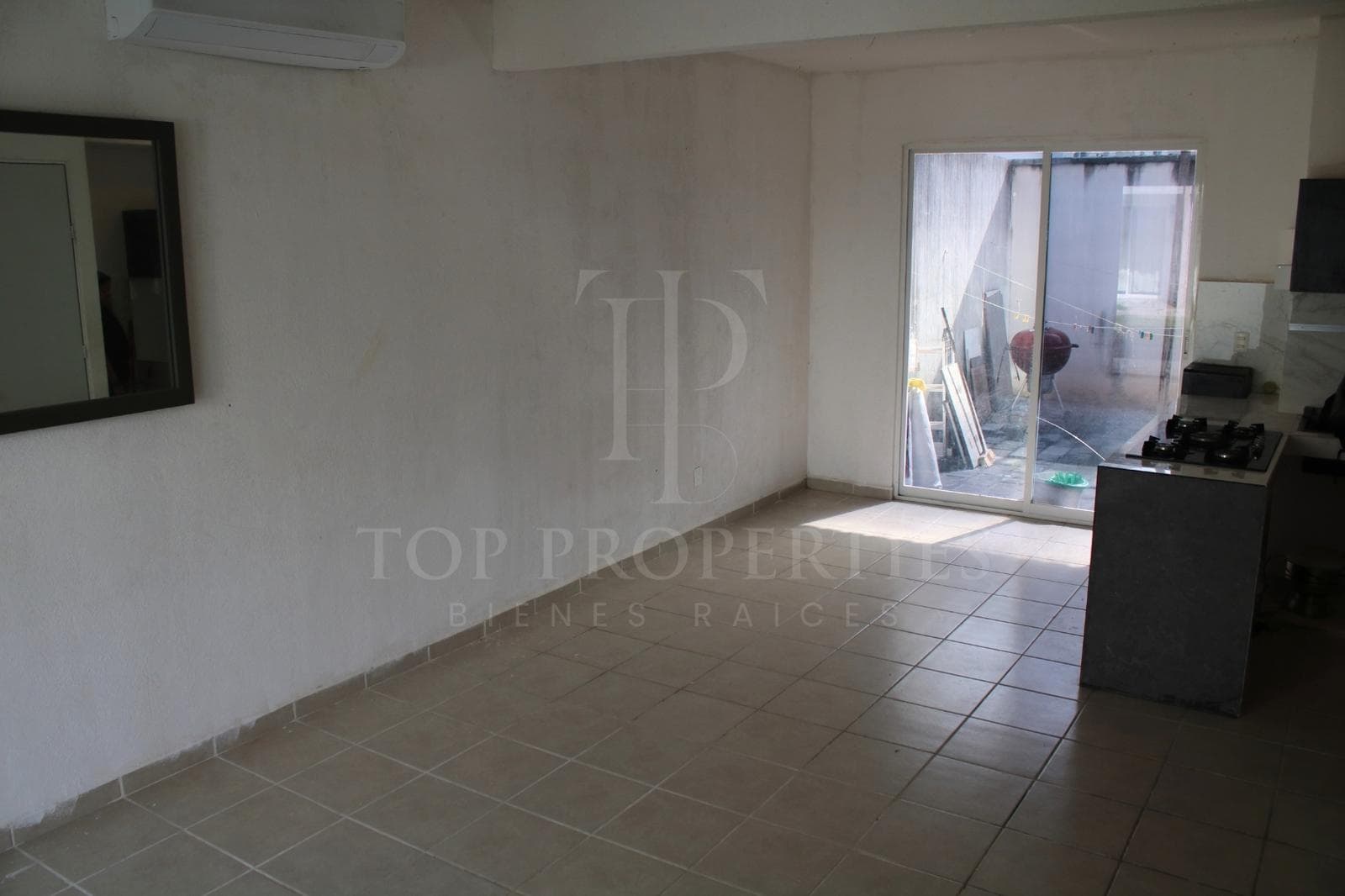 Beautiful House for Sale in Cancun, Marina Turquesa Residential Complex, Quintana Roo.