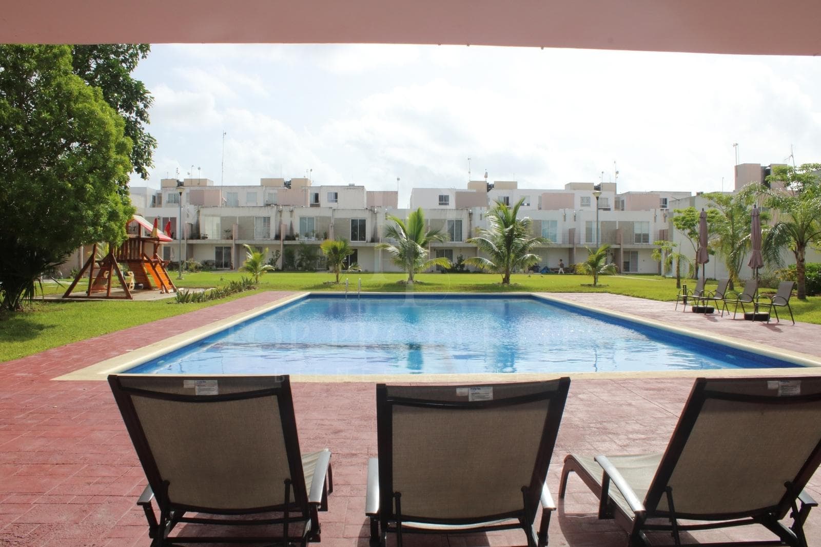 Beautiful House for Sale in Cancun, Marina Turquesa Residential Complex, Quintana Roo.