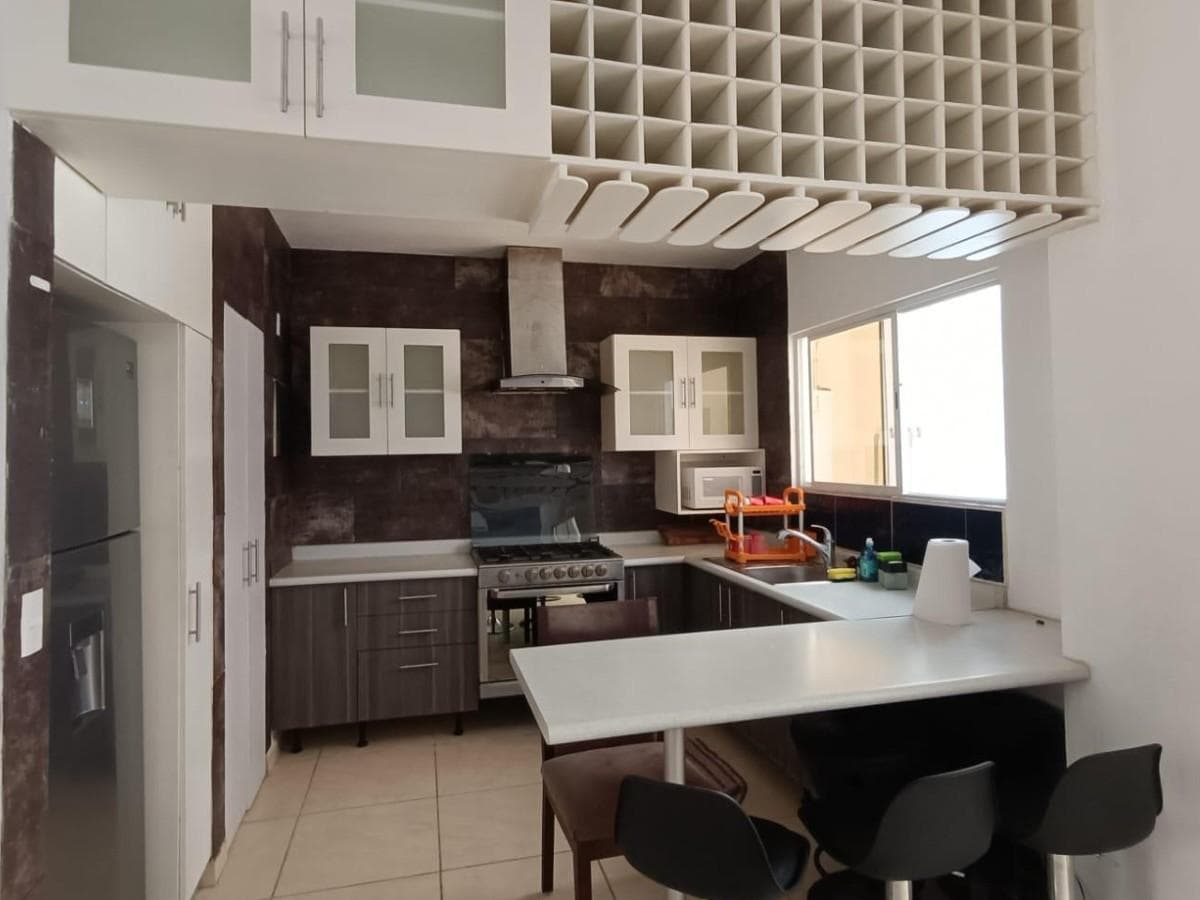 3-Bedroom House for Sale in Los Olivos, Playa del Carmen