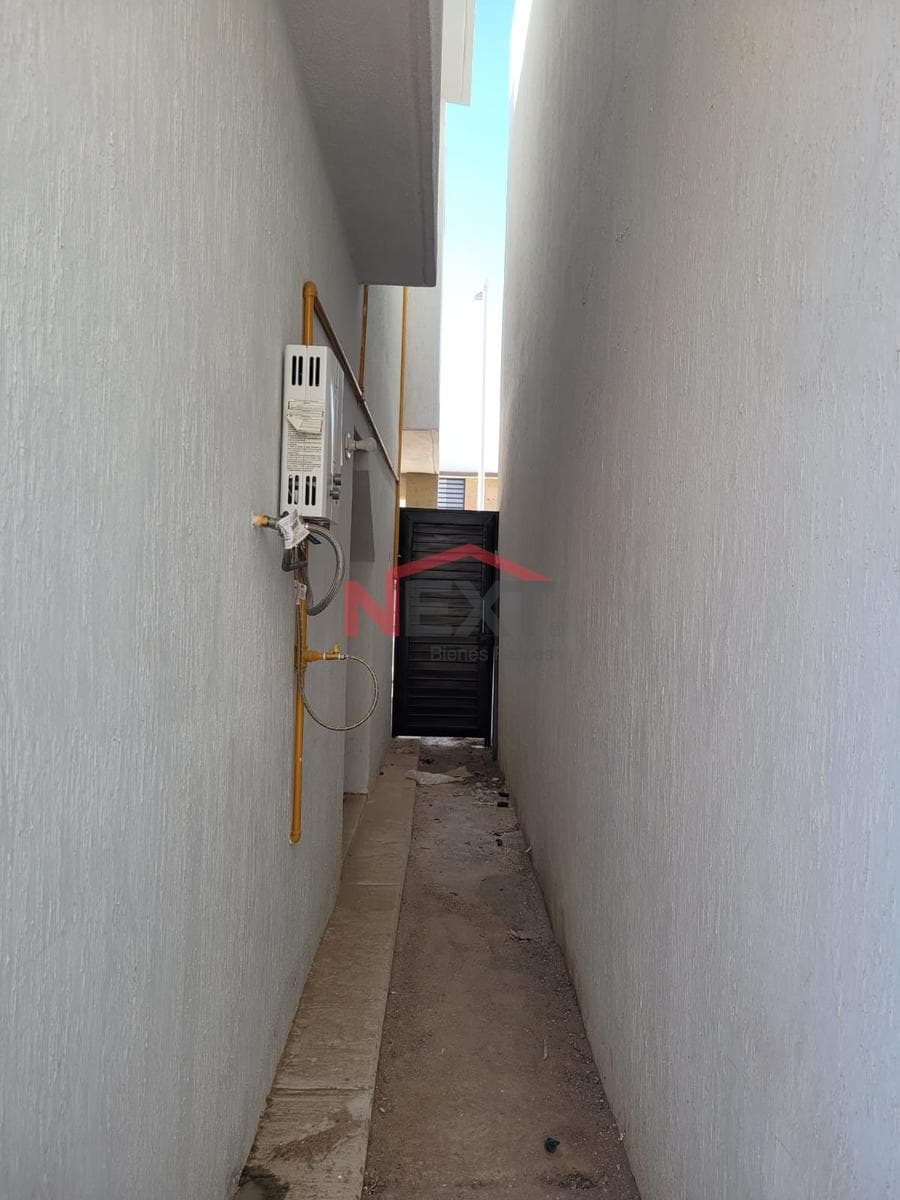HOUSE FOR RENT IN SAN FRANCISCO VALLEY