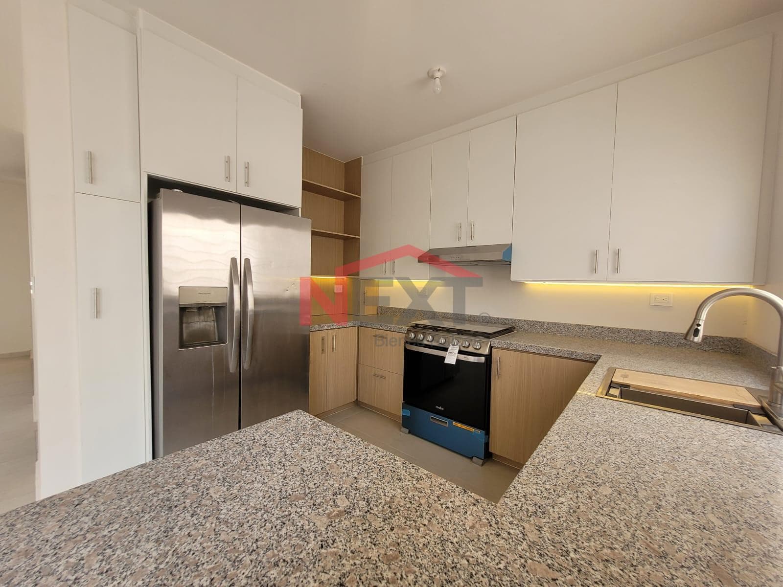 HOUSE FOR RENT IN SAN FRANCISCO VALLEY