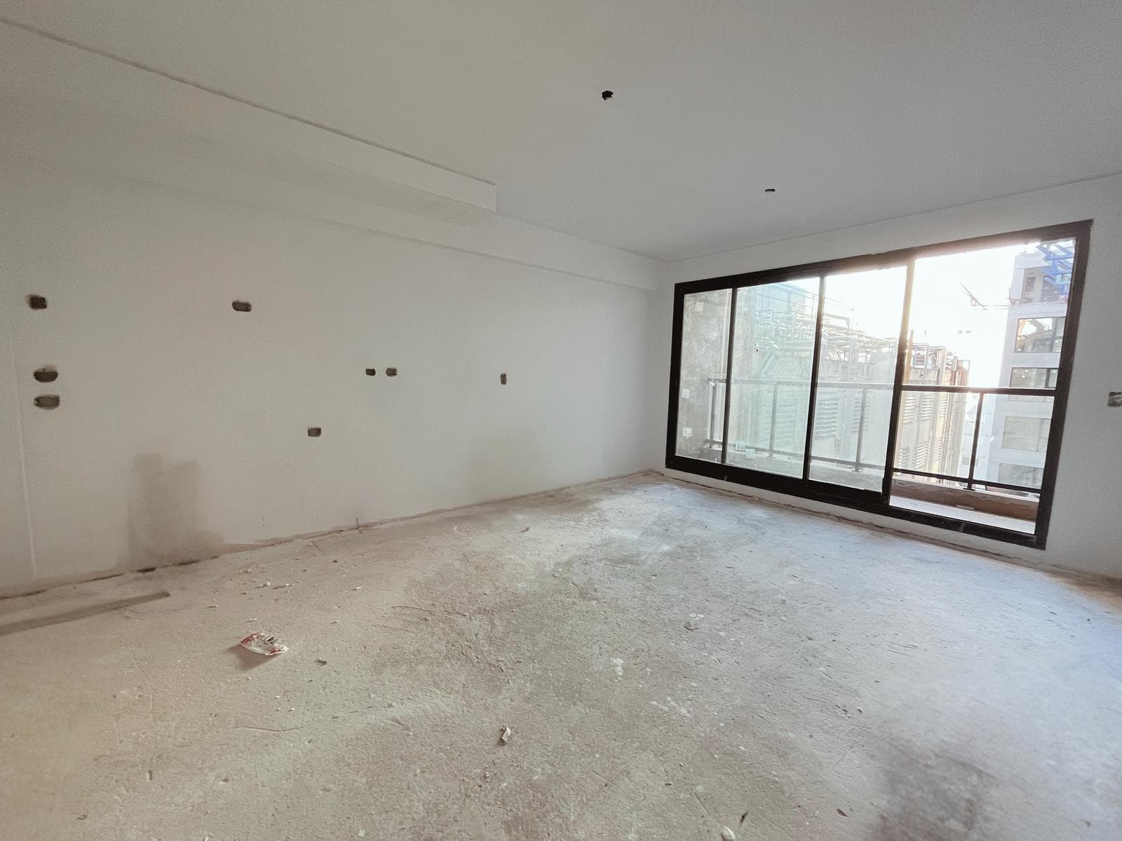 One-room apartment in Palermo with a balcony