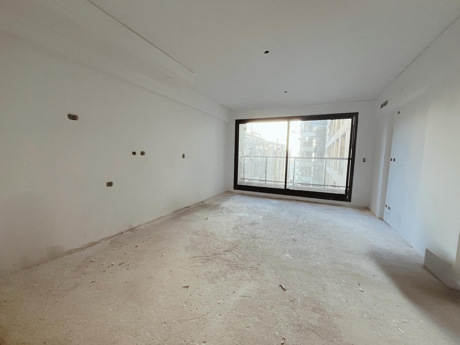One-room apartment in Palermo with a balcony
