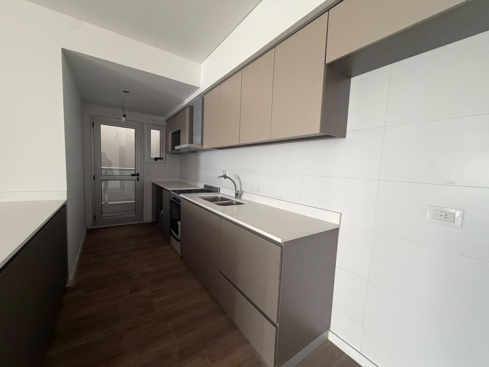 FOR SALE: 3-ROOM APARTMENT WITH BALCONY IN NUÑEZ
