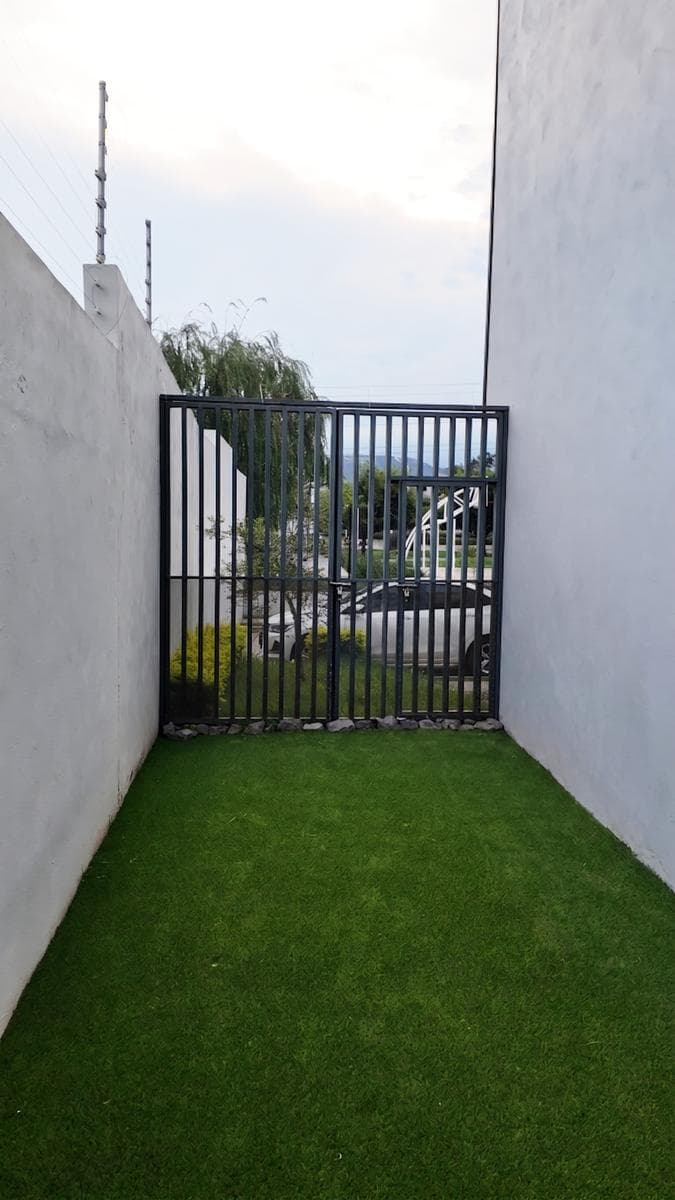 House on Camino Real in Colima