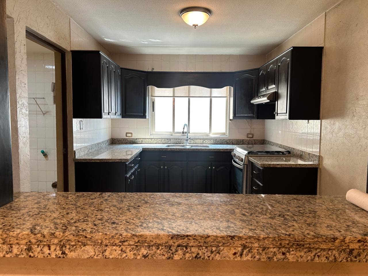 FOR SALE: Property with 3 SEPARATE APARTMENTS, each measuring 132 m² - COL. CONTRY SOL