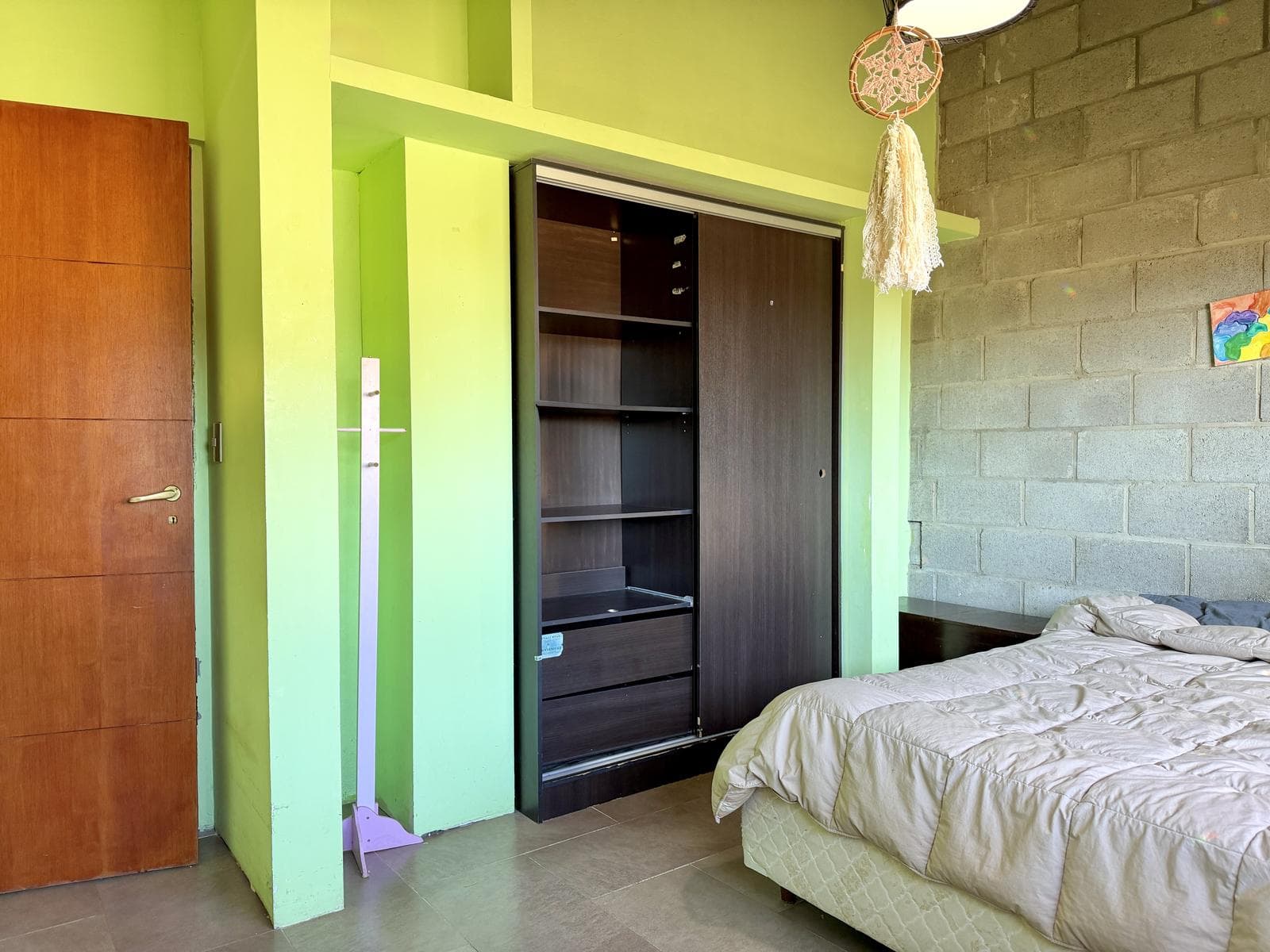 House for Sale in the "Girasoles del Limay" Neighborhood
