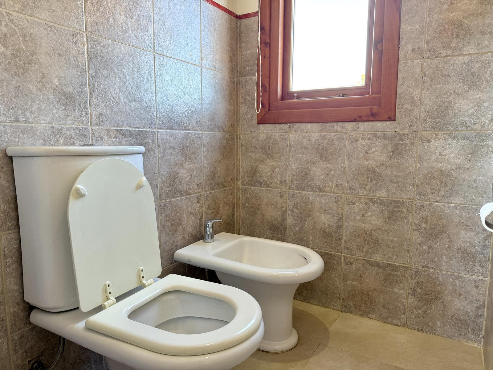 House for Sale in the "Girasoles del Limay" Neighborhood