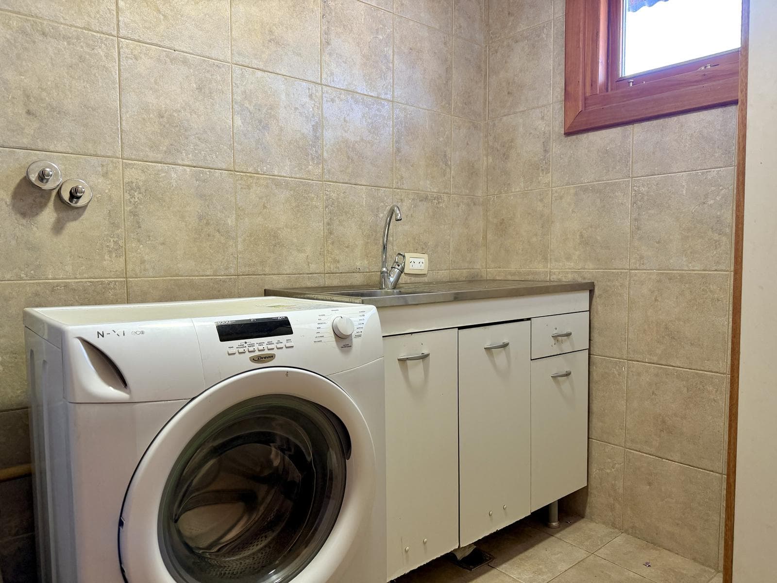 House for Sale in the "Girasoles del Limay" Neighborhood